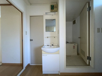【独立洗面台】 | 新富ハイム