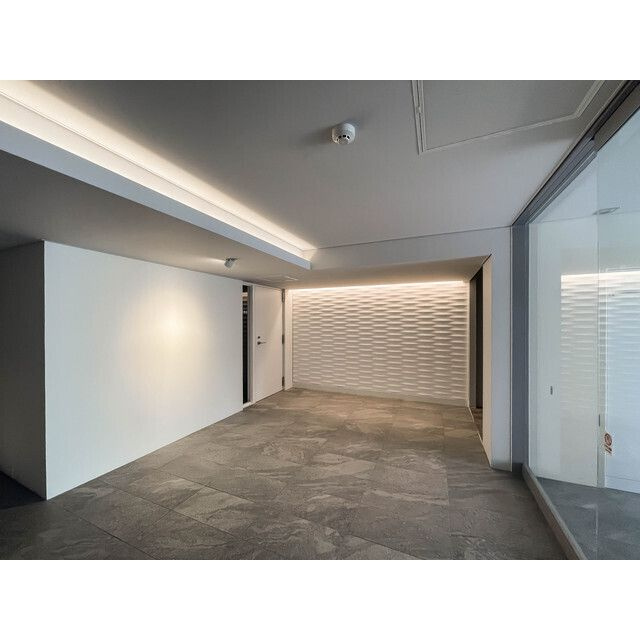 ＪＰ　ｎｏｉｅ　駒沢大学のロビー