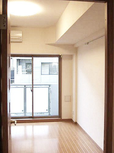 ベルウッド両国の居間・リビング|参考画像　タイプ違いあり