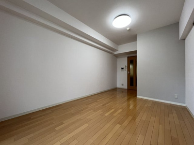 【洋室】 | アーデンタワー靭公園