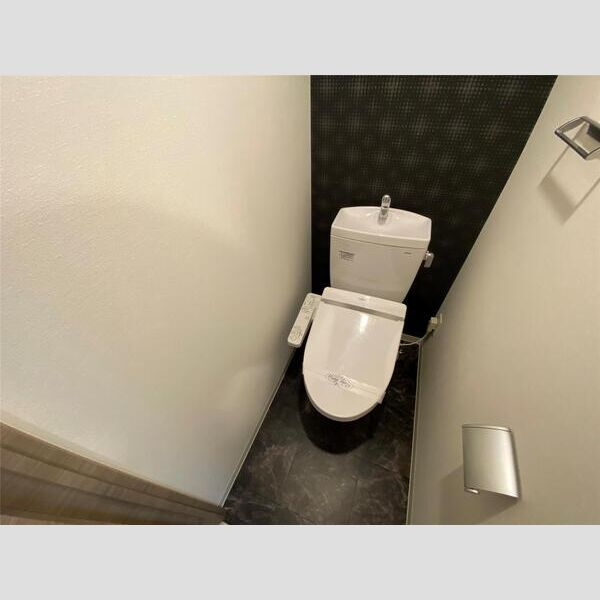 S-RESIDENCE新大阪WESTのトイレ