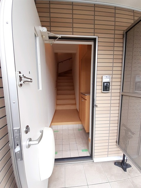プライム　Ｂの玄関|玄関