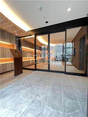 【エントランス】 | N'sマンション港