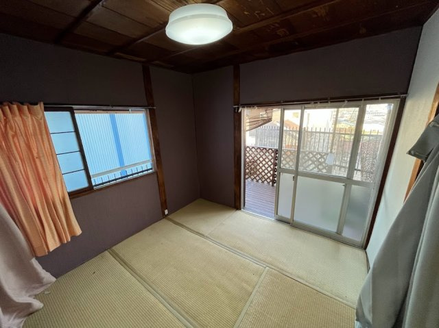 川西市南花屋敷戸建の周辺