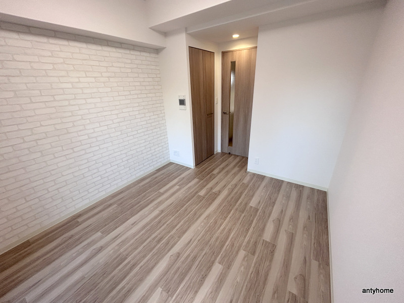 プレサンスドームシティ 仲介手数料無料の洋室