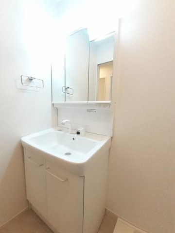 ドウェル　コティヌスの洗面所