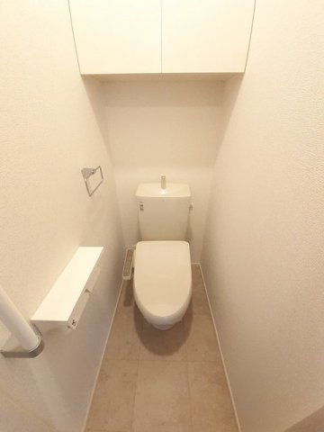 ドウェル　コティヌスのトイレ