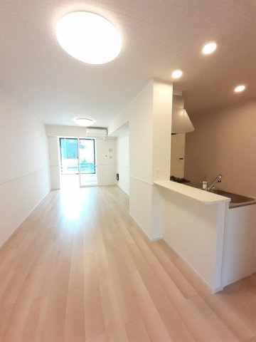 ジャック　イン　ザ　ボックスⅡの居間・リビング