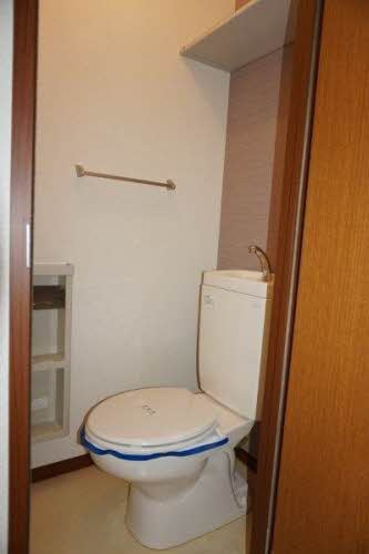グランシードのトイレ|清潔感のあるトイレです♪