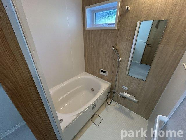 デュオメゾンかもべBの浴室|きれいなお風呂です