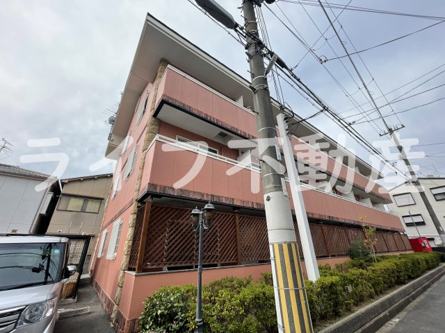 マジェスタ八戸ノ里の外観|おしゃれな外観です