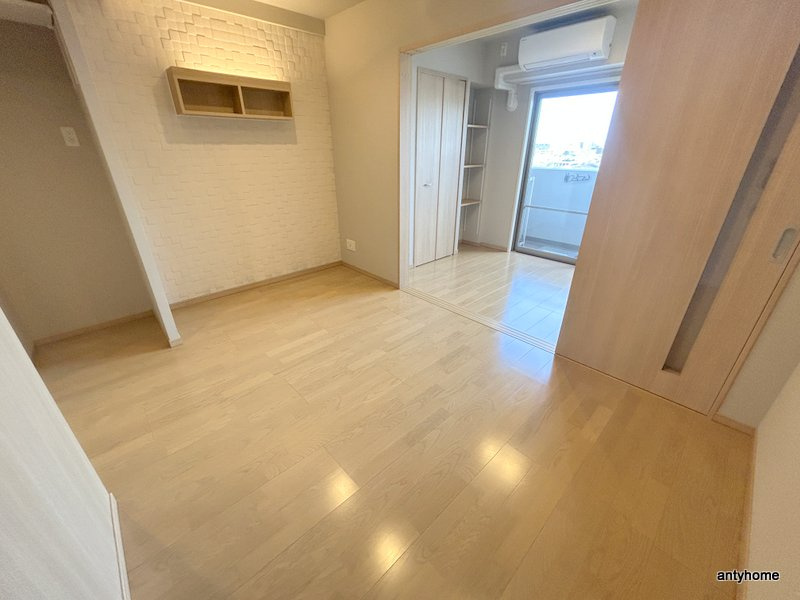 幸court tsukamotoの居間・リビング