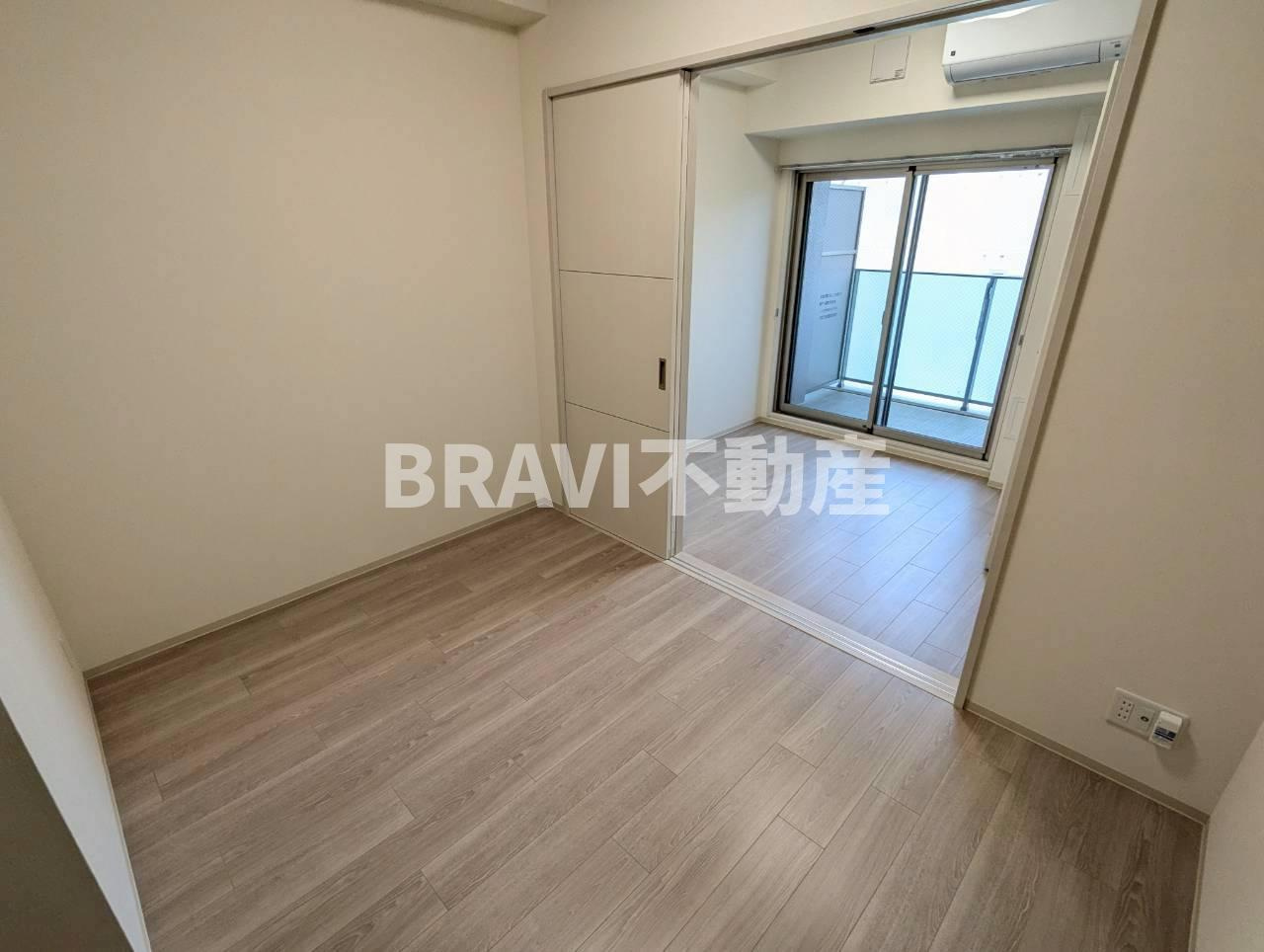 セイワパレス本町東 BRAVI不動産の居間・リビング