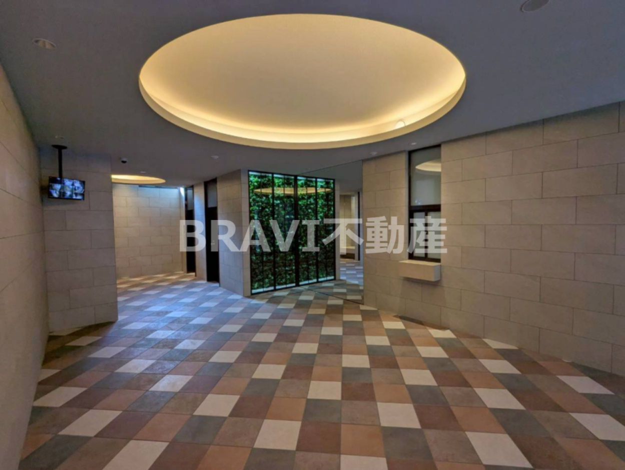 セイワパレス本町東 BRAVI不動産のロビー