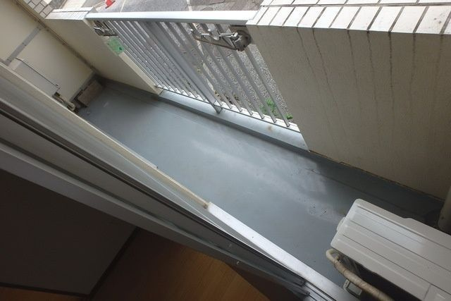 サニーハイツ のバルコニー|※全て別号室（１LDK）のお写真。内装等参考にしてください。