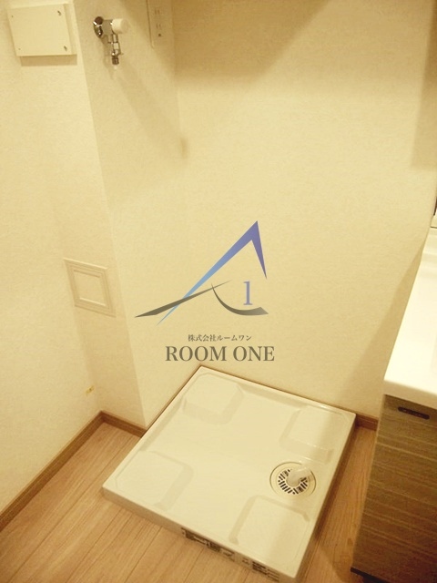 ルーブル蒲田本町の設備|洗濯機置き場です。