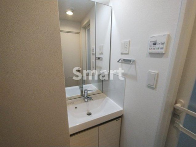 【独立洗面台】 | コンフォリア・リヴ新中野ＳＯＵＴＨ