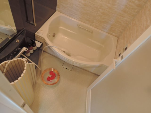 アップルガーデン茨木の浴室|別部屋写真