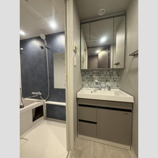 【洗面所】 | エスリードレジデンス ザ・グラン大阪福島クラス | 洗面所です