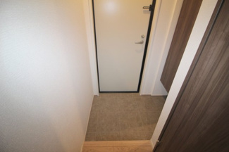 【玄関】 | Flat Comfy 豊中