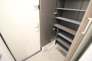 【玄関】 | Flat Comfy 豊中