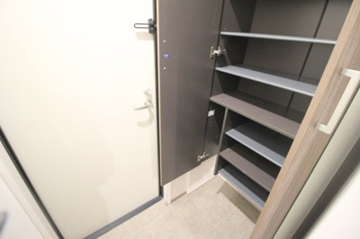 【玄関】 | Flat Comfy 豊中