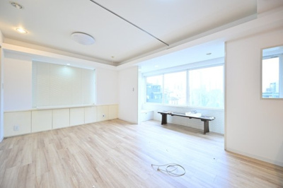 【洋室】 | 新宿７丁目戸建て