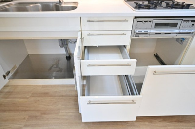 【キッチン】 | 新宿７丁目戸建て