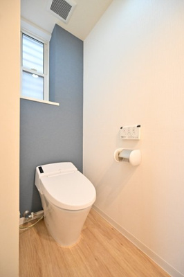 【トイレ】 | 新宿７丁目戸建て | (1F)