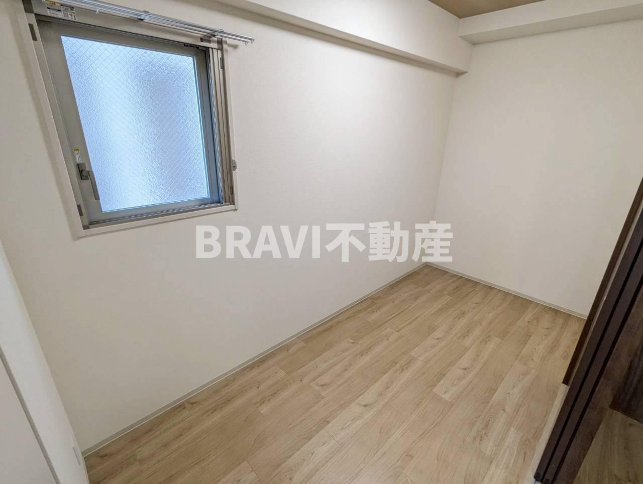 セイワパレス本町東 BRAVI不動産の寝室