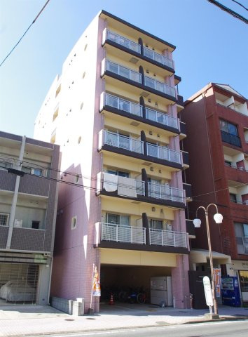 熊本市中央区新屋敷１丁目の賃貸マンションの外観