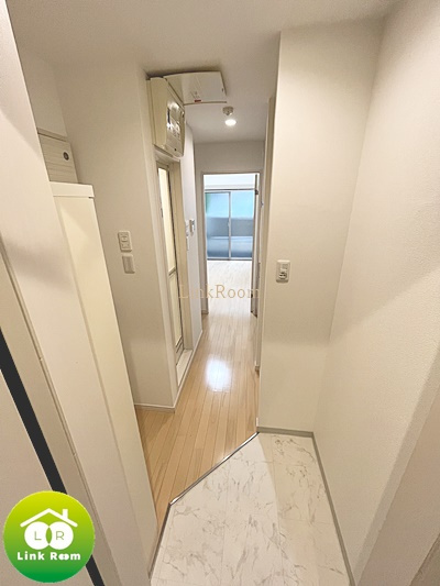 ポワールレザンの玄関