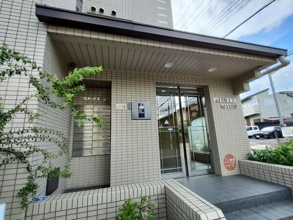 プリメーラリヨンのエントランス