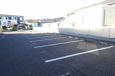 【駐車場】 | ラフィネ・タウンⅠ