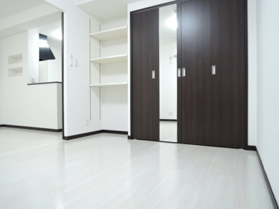 【内装】 | ハートフルプリムラ | 明るい色調の室内です