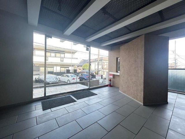 プライマル下北沢代田のエントランス