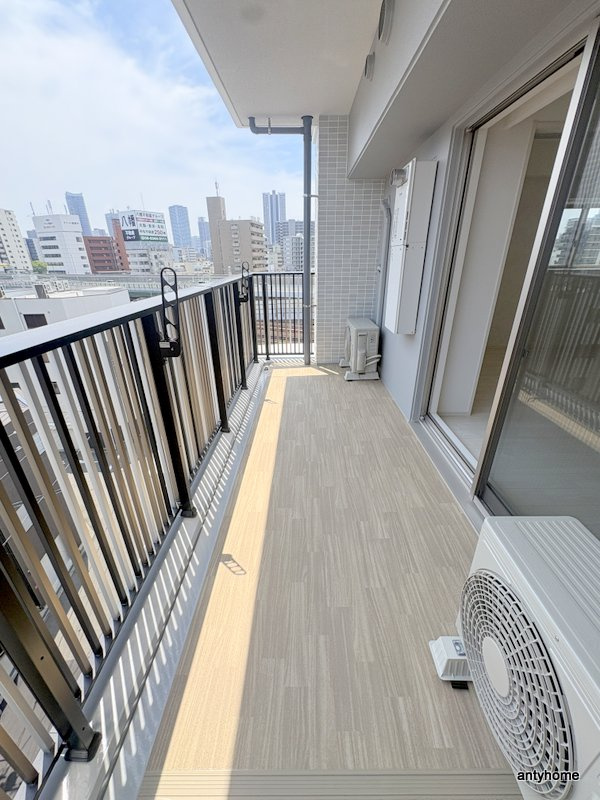 スプランディッド梅田WEST 仲介手数料無料のバルコニー
