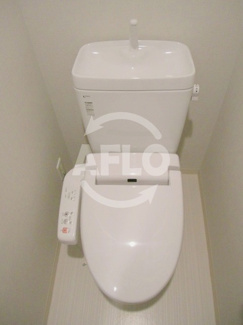 【トイレ】 | サムティ天王寺EAST | サムティ天王寺EAST　温水洗浄便座