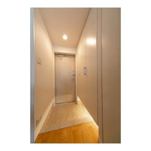 パークオアシス赤坂丹後坂の玄関|※写真は同タイプ住戸です。