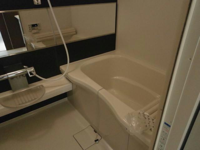 レトアデュエット910の浴室