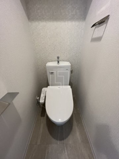 【トイレ】 | エスリードレジデンス本町パークフロント | エスリードレジデンス本町パークフロント　温水洗浄便座