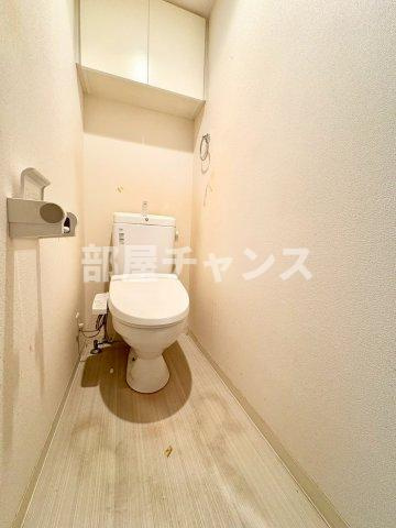 名古屋市中区栄５丁目の賃貸マンションのトイレ