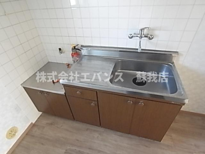 【キッチン】 | カルム２０ | コンパクトなキッチンで掃除もラクラク