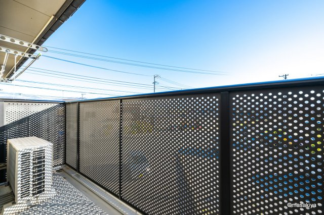 ソフィア　Aのバルコニー|写真は同じ建物内の別のお部屋のものです。参考にご覧下さい。