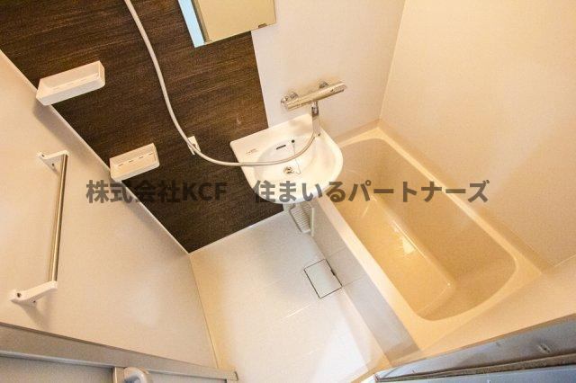 合川コーポの浴室|コンパクトで使いやすいお風呂です