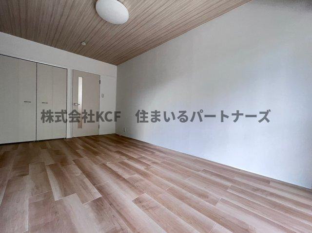 合川コーポの内装|明るい室内です