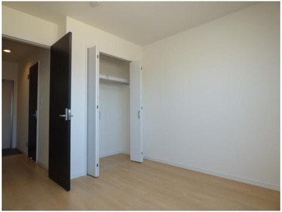 【寝室】 | シュクル六町