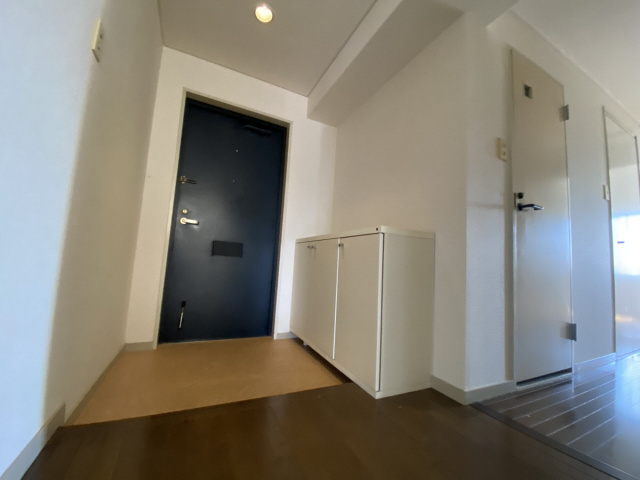 モンテヴィラ芦屋の玄関