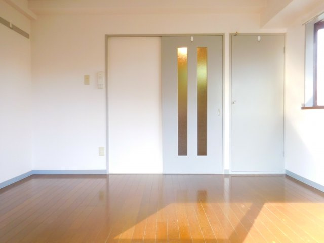 津之江パークハイツ2号館の居間・リビング