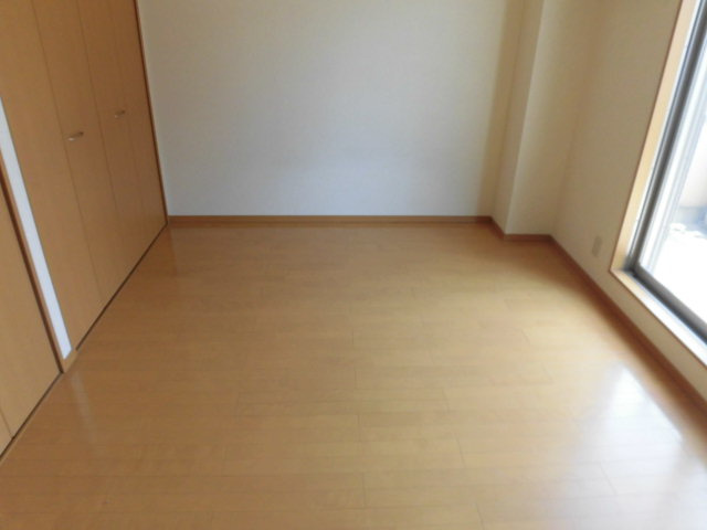 アンビエント黒田の洋室